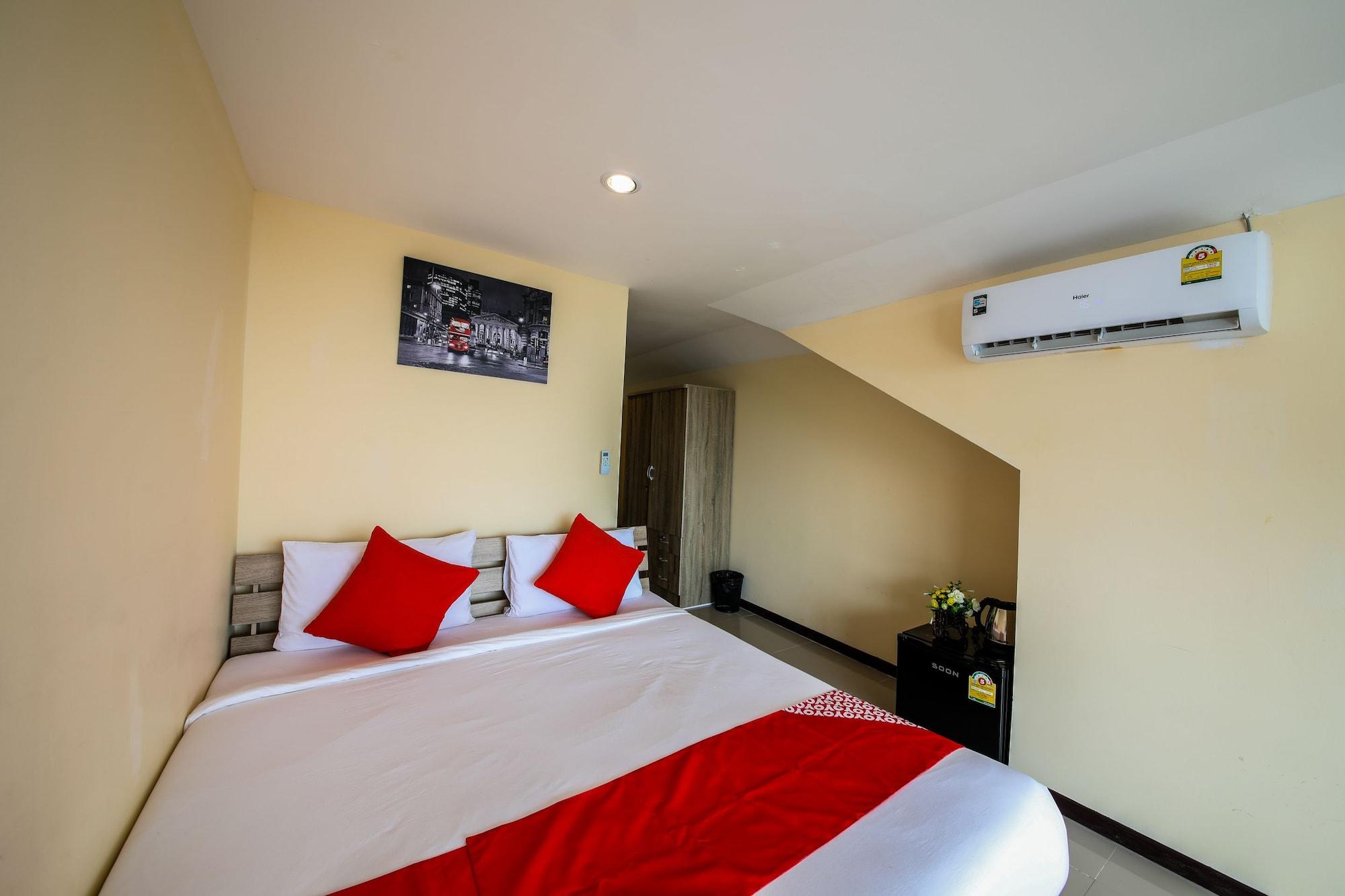 โอโย 118 บีชวอล์คสเตย์ Hotel Patong ภายนอก รูปภาพ